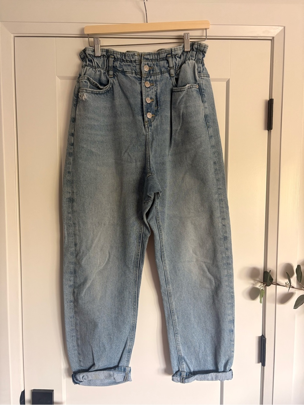 Zara Light Blue Boyfriend Paperbag Waist Jeans